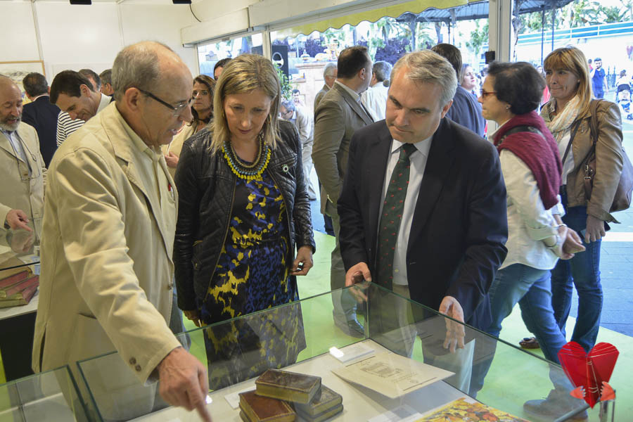 Video: Inauguración de la XXXIV Feria del Libro de Badajoz · Badajoz Online Tv