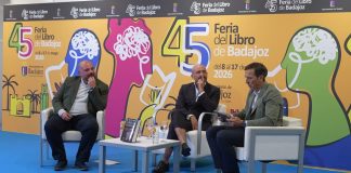 Jaime de los Santos en la 45 Feria del Libro de Badajoz